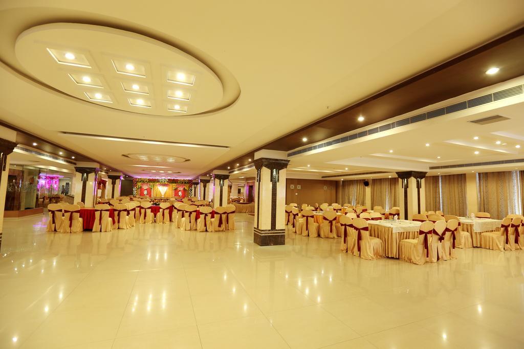 Hotel Swagath Grand Nagole Хайдарабад Экстерьер фото