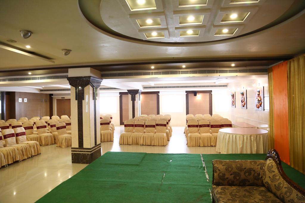 Hotel Swagath Grand Nagole Хайдарабад Экстерьер фото