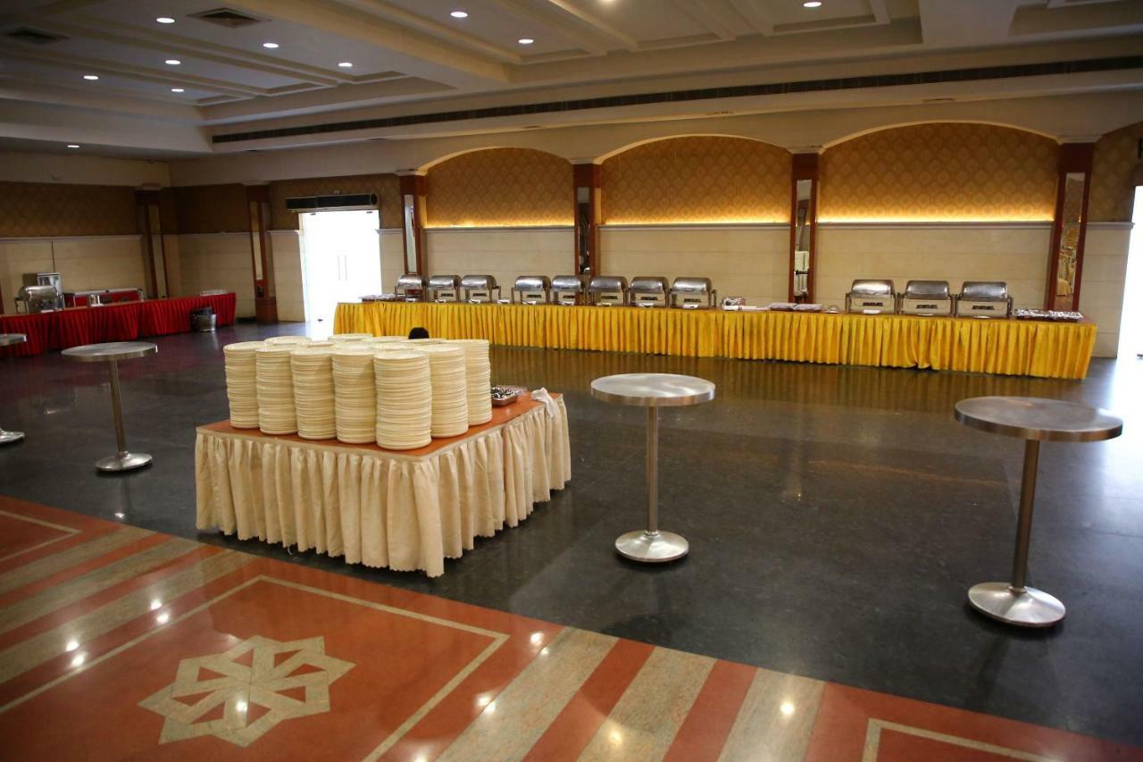 Hotel Swagath Grand Nagole Хайдарабад Экстерьер фото